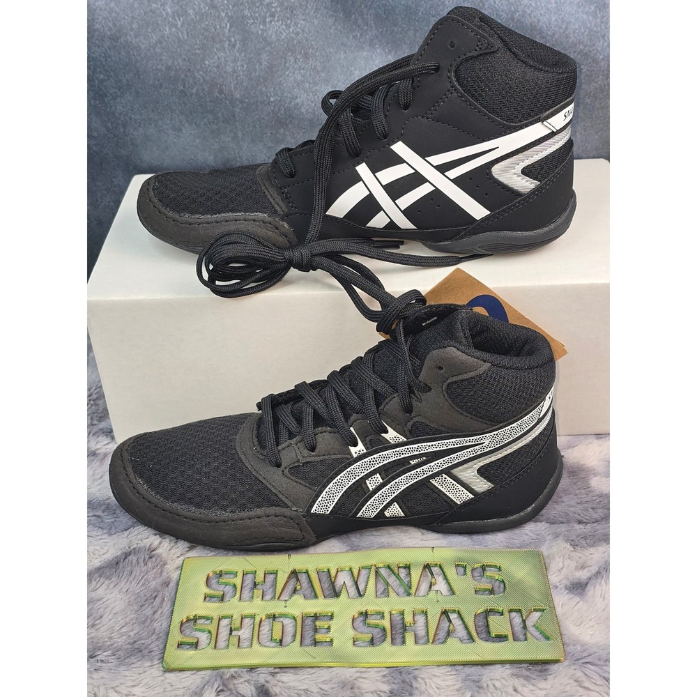 NWT SZ 4Y Asics Snapdown 4 GS Black White Wrestling Shoes Kids